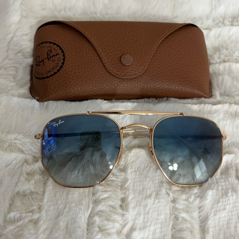 Ray-Ban
